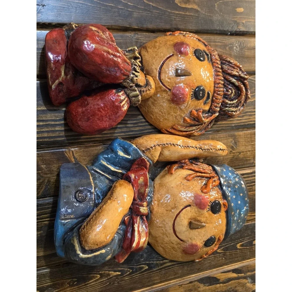 Vintage‎ Pair Raggedy Ann and Andy Face Chalkware Plaster Wall Decor Plaques
